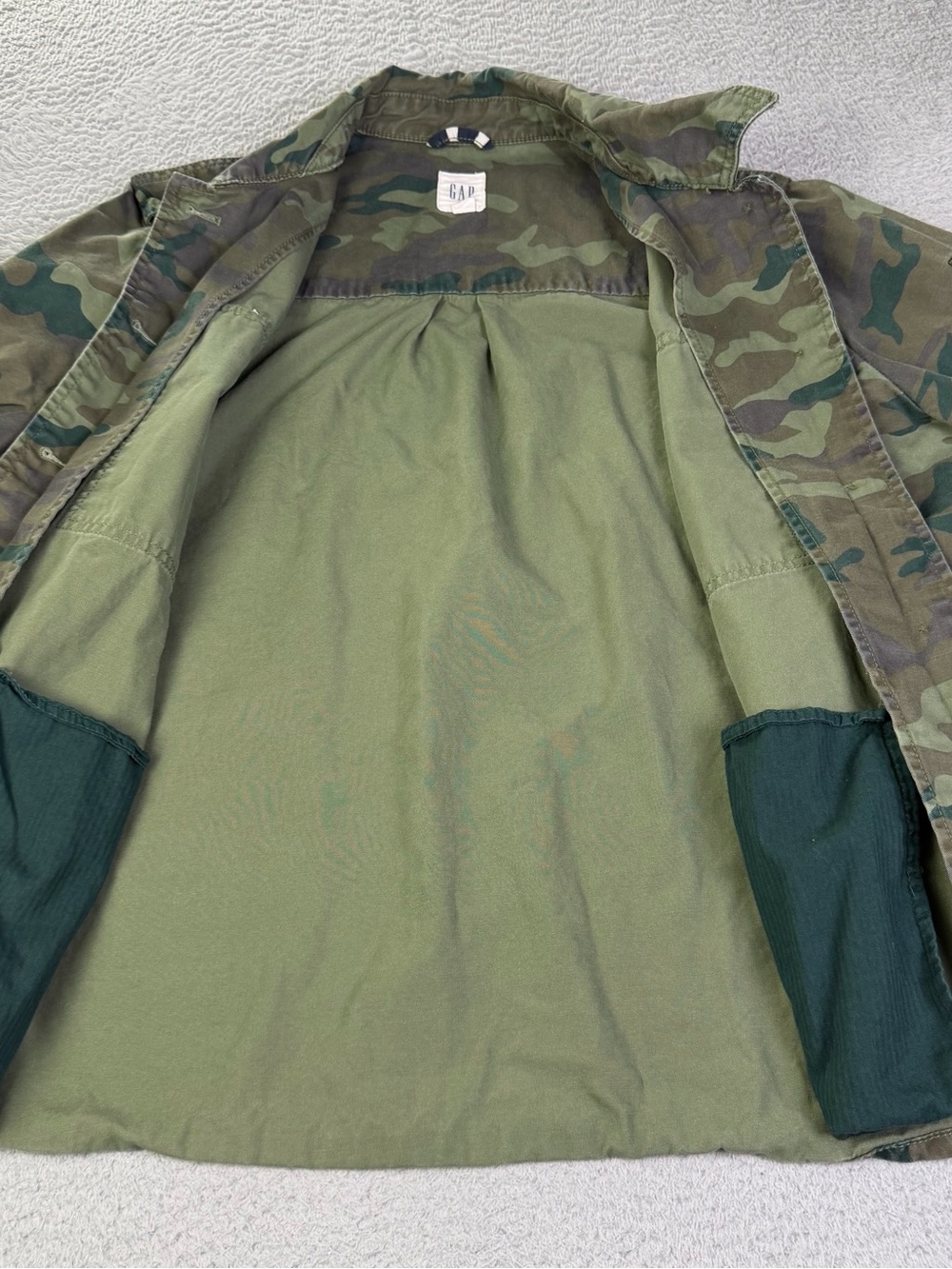 Gap Utility Shirt Shacket Womens XL Green Camo Button Outdoors Military  Y2K - Picture 7 of 11
